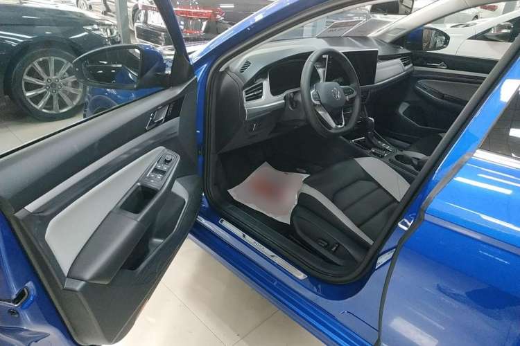 Used Volkswagen Bora 2023 280TSI DSG Prestige Edition Driver Seat