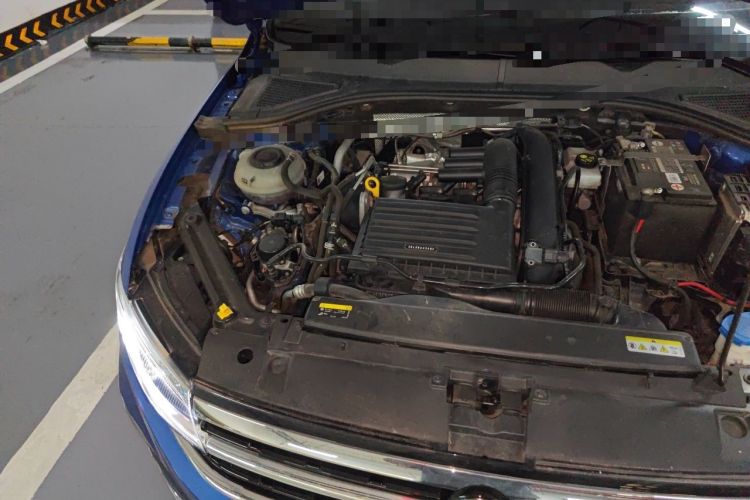 Used Volkswagen Bora 2023 200TSI DSG SmartDrive PRO Edition Engine Bay Right