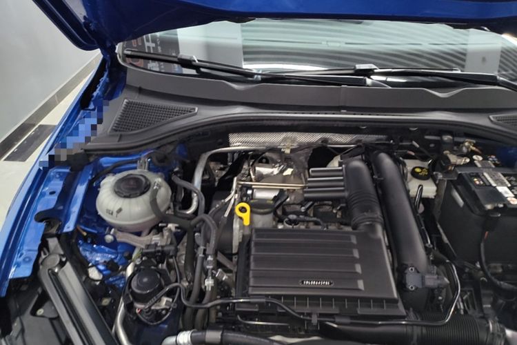 Used Volkswagen Bora 2023 200TSI DSG SmartDrive PRO Edition Engine Bay Right