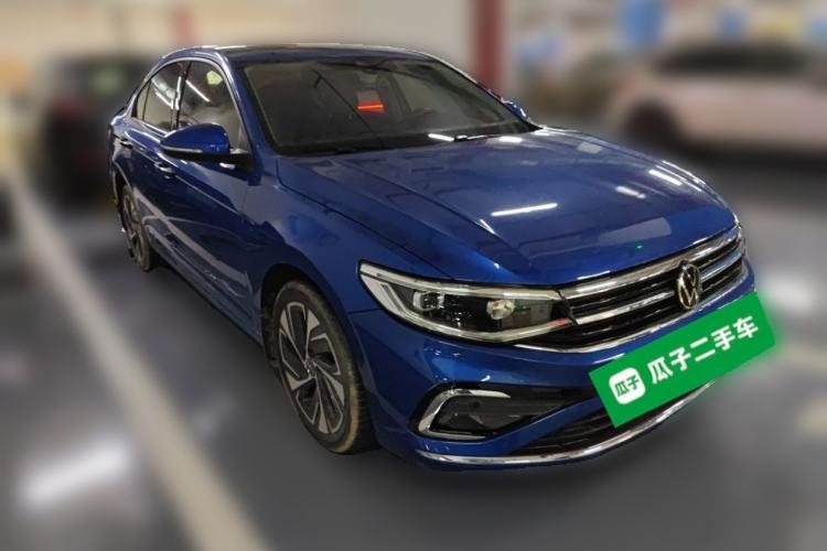 Used Volkswagen Bora 2023 200TSI DSG SmartDrive PRO Edition Front Right 45 Deg