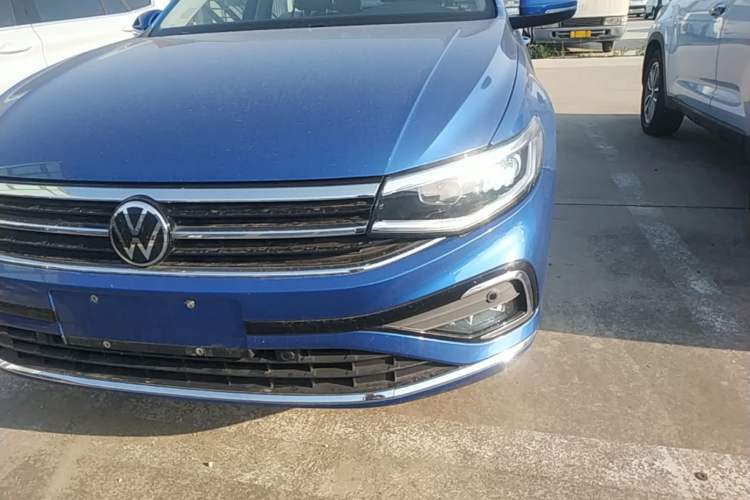Used Volkswagen Bora 2023 200TSI DSG SmartDrive PRO Edition Left Front Headlight