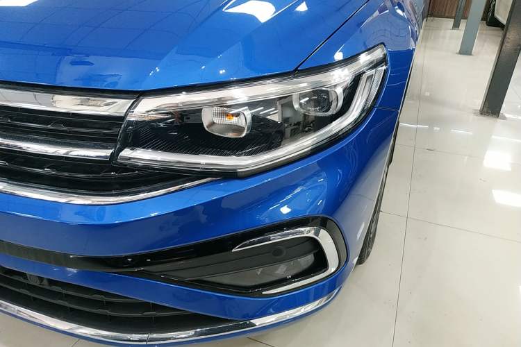 Used Volkswagen Bora 2023 280TSI DSG Prestige Edition Left Front Headlight