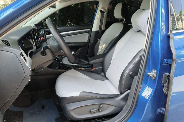 Used Volkswagen Bora 2023 200TSI DSG SmartDrive PRO Edition Left Front Seat