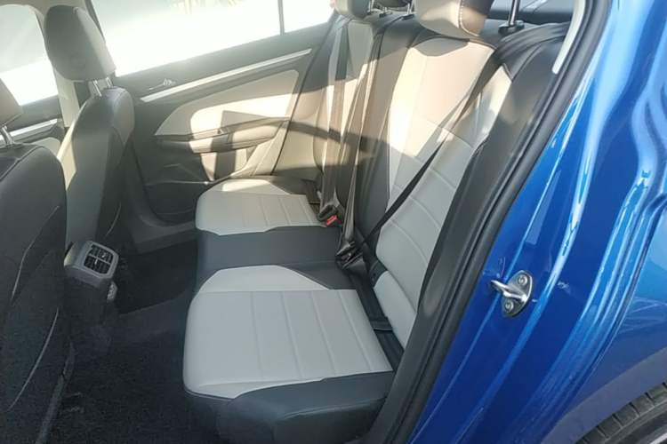 Used Volkswagen Bora 2023 200TSI DSG SmartDrive PRO Edition Left Rear Seat