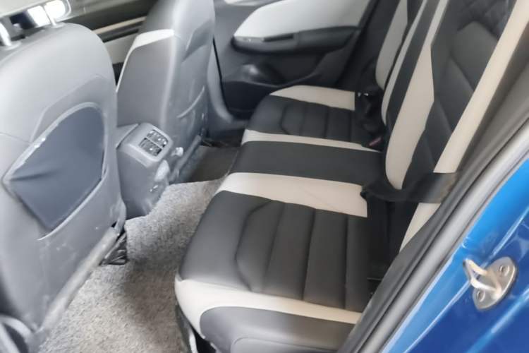 Used Volkswagen Bora 2023 280TSI DSG Prestige Edition Left Rear Seat