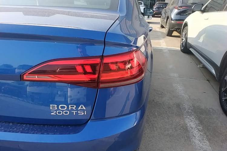 Used Volkswagen Bora 2023 200TSI DSG SmartDrive PRO Edition Right Rear Taillight