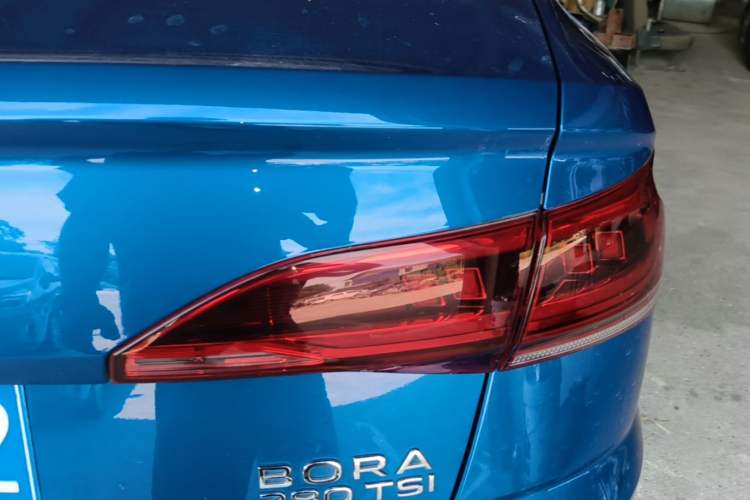 Used Volkswagen Bora 2023 280TSI DSG Prestige Edition Right Rear Taillight