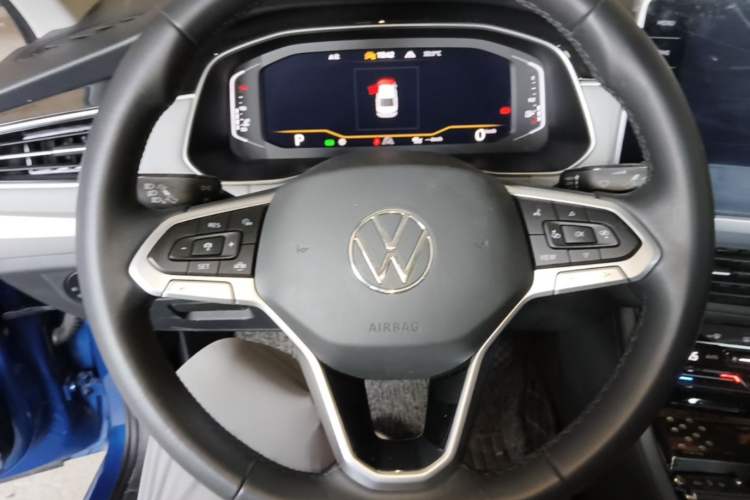 Used Volkswagen Bora 2023 280TSI DSG Prestige Edition Steering Wheel