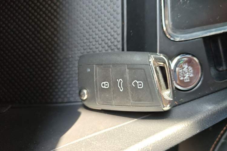 Used Volkswagen Bora 2023 200TSI DSG YueXing PRO Edition Interior 1
