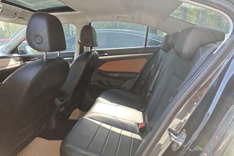 Used Volkswagen Bora 2023 200TSI DSG YueXing PRO Edition Left Rear Seat