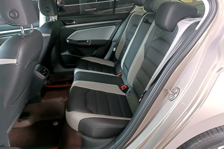 Used Volkswagen Bora 2023 300TSI DSG Prestige Edition Left Rear Seat