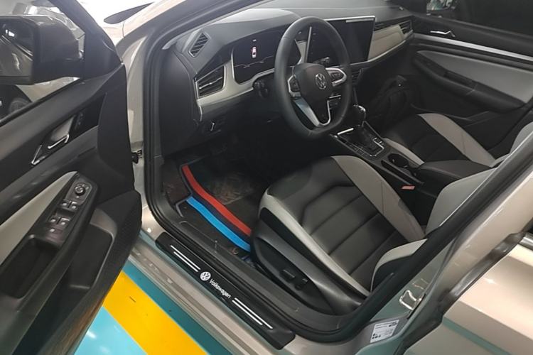 Used Volkswagen Bora 2023 300TSI DSG Prestige Edition Driver Seat