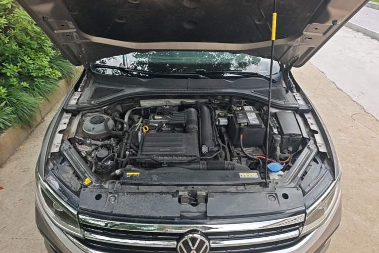 Used Volkswagen Bora 2023 200TSI DSG Smart Drive Version Engine Bay