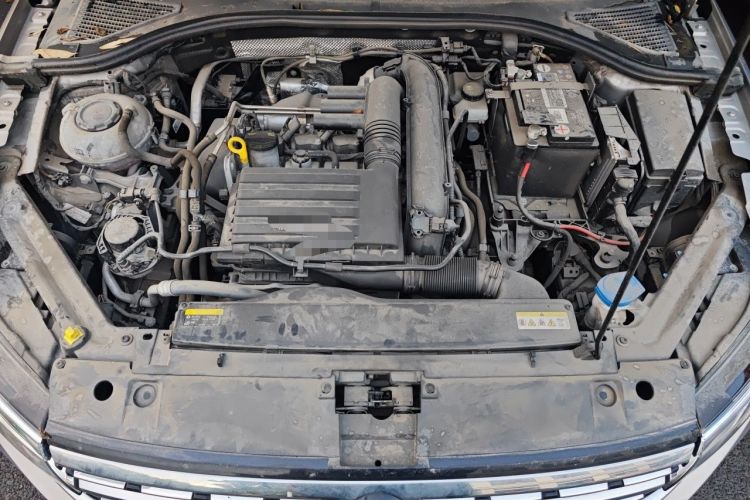 Used Volkswagen Bora 2023 280TSI DSG Prestige Edition Engine Bay