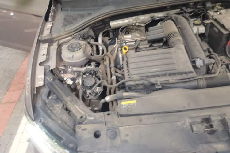Used Volkswagen Bora 2023 200TSI DSG YueXing PRO Edition Engine Bay Right