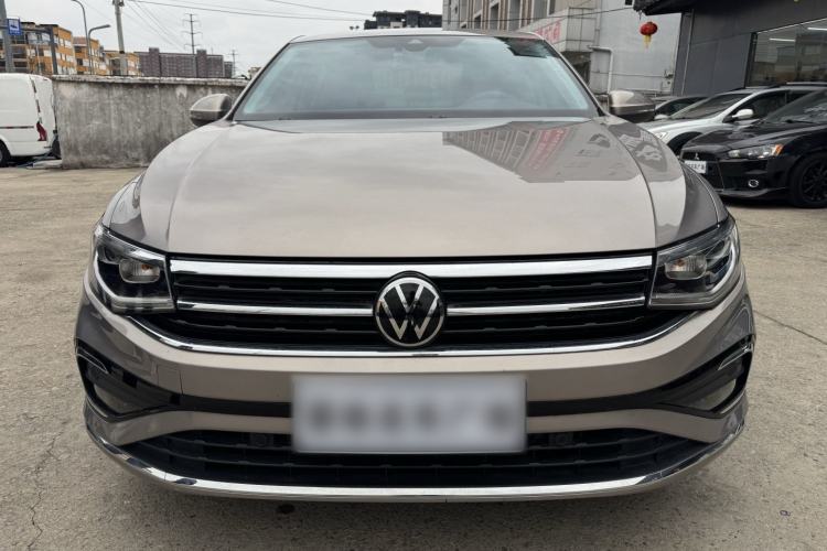 Used Volkswagen Bora 2023 300TSI DSG Prestige Edition Exterior 1