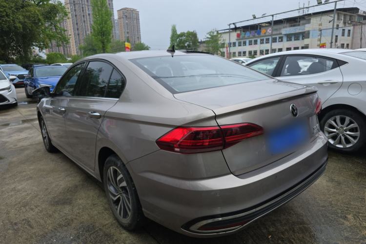 Used Volkswagen Bora 2023 200TSI DSG Enjoyment Edition Exterior 2