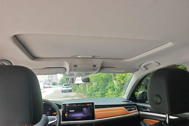Used Volkswagen Bora 2023 200TSI DSG Smart Drive Version Headliner
