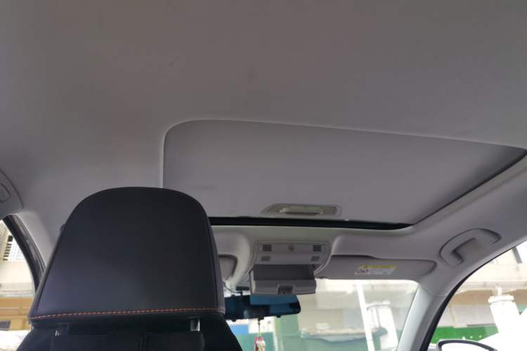 Used Volkswagen Bora 2023 200TSI DSG YueXing PRO Edition Headliner