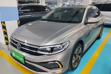 Used Volkswagen Bora 2023 300TSI DSG Prestige Edition