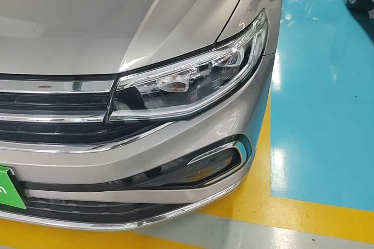 Used Volkswagen Bora 2023 300TSI DSG Prestige Edition Left Front Headlight