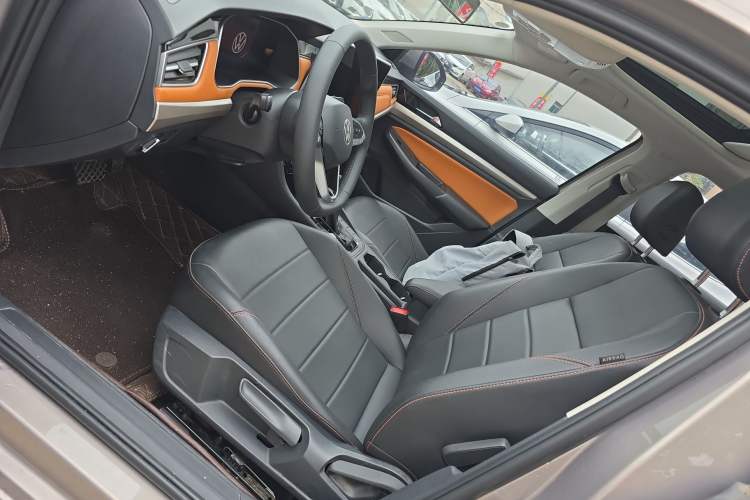 Used Volkswagen Bora 2023 200TSI DSG Enjoyment Edition Left Front Seat
