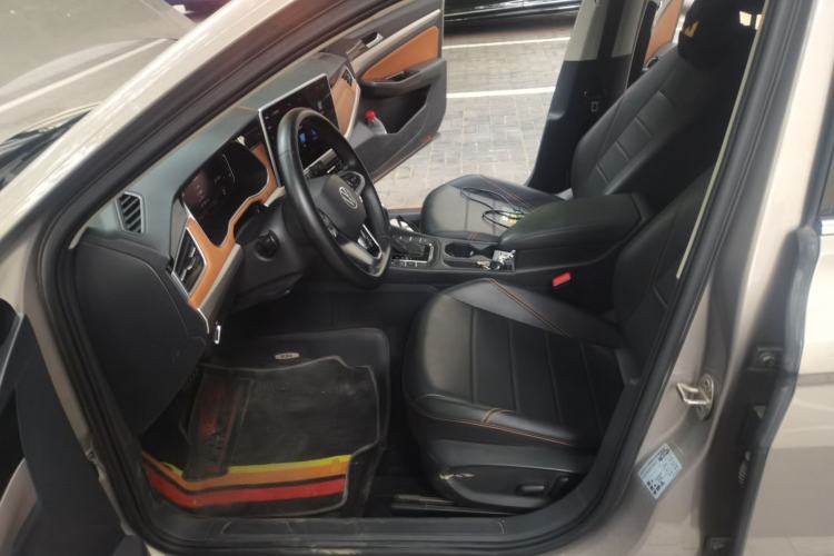 Used Volkswagen Bora 2023 200TSI DSG YueXing PRO Edition Left Front Seat