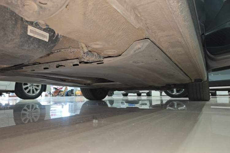 Used Volkswagen Bora 2023 280TSI DSG Prestige Edition Right Side Sill