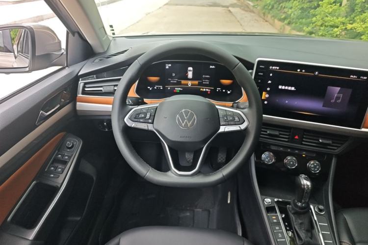 Used Volkswagen Bora 2023 200TSI DSG Smart Drive Version Steering Wheel