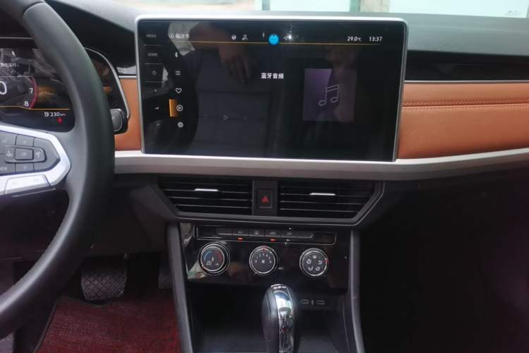 Used Volkswagen Bora 2023 200TSI DSG Enjoyment Edition Audio And AC Panel