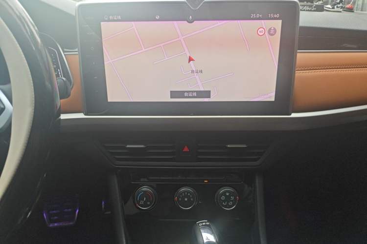 Used Volkswagen Bora 2023 200TSI DSG YueXing PRO Edition Audio And AC Panel