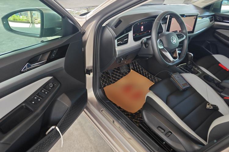 Used Volkswagen Bora 2023 300TSI DSG Prestige Edition Driver Seat