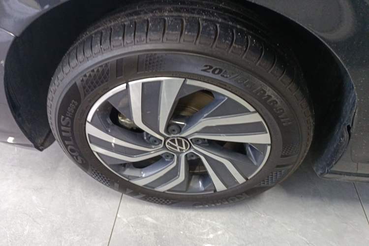 Used Volkswagen Bora 2023 200TSI DSG Enjoyment Edition Exterior 4
