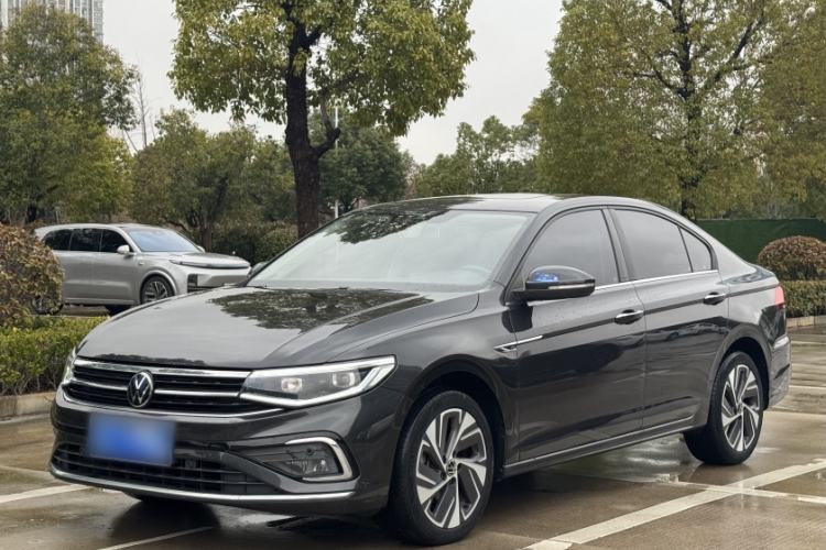 Used Volkswagen Bora 2023 280TSI DSG Prestige Edition Exterior 4