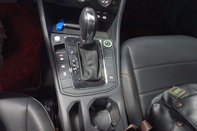 Used Volkswagen Bora 2023 200TSI DSG Enjoyment Edition Gear Lever