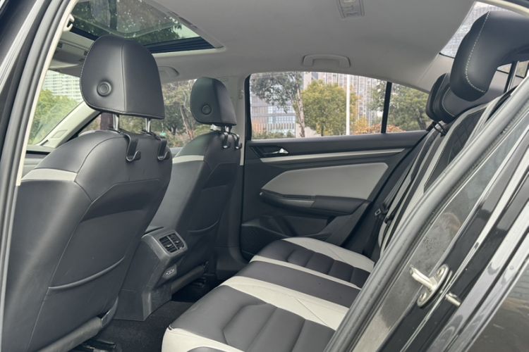 Used Volkswagen Bora 2023 280TSI DSG Prestige Edition Interior 2