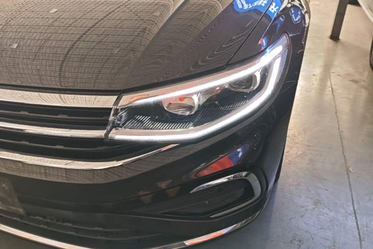 Used Volkswagen Bora 2023 280TSI DSG Prestige Edition Left Front Headlight