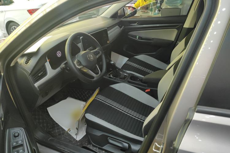 Used Volkswagen Bora 2023 200TSI DSG Comfort Edition Left Front Seat