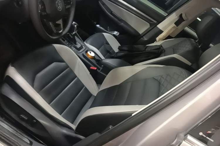 Used Volkswagen Bora 2023 280TSI DSG Prestige Edition Left Front Seat