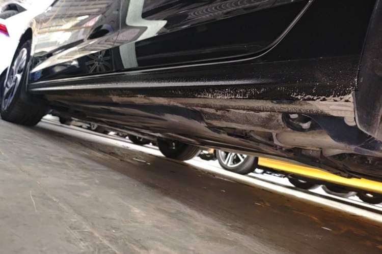 Used Volkswagen Bora 2023 280TSI DSG Prestige Edition Left Side Sill
