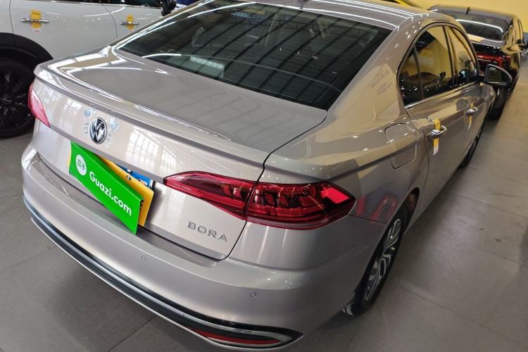 Used Volkswagen Bora 2023 200TSI DSG Smart Drive Version Rear Right 45 Deg