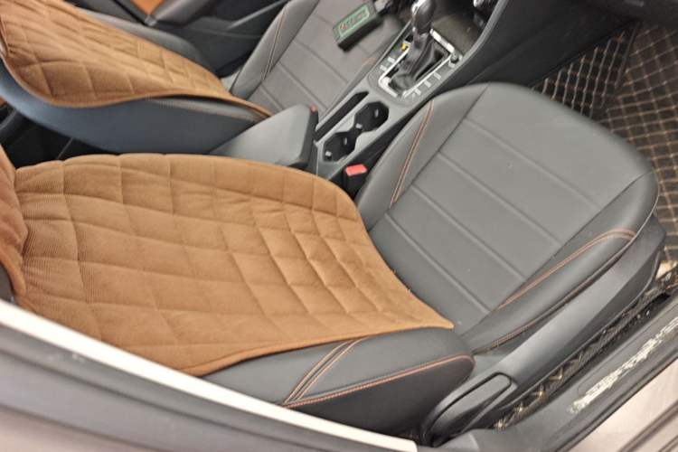 Used Volkswagen Bora 2023 280TSI DSG Comfort Edition Right Front Seat