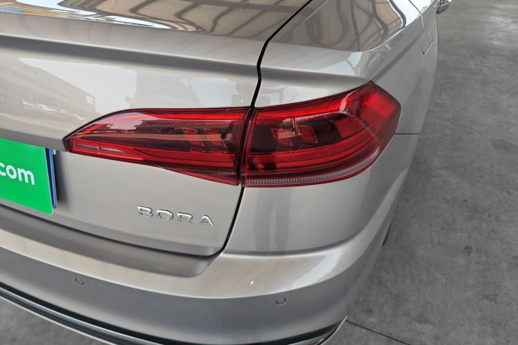Used Volkswagen Bora 2023 300TSI DSG Prestige Edition Right Rear Taillight