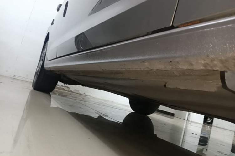 Used Volkswagen Bora 2023 280TSI DSG Prestige Edition Right Side Sill