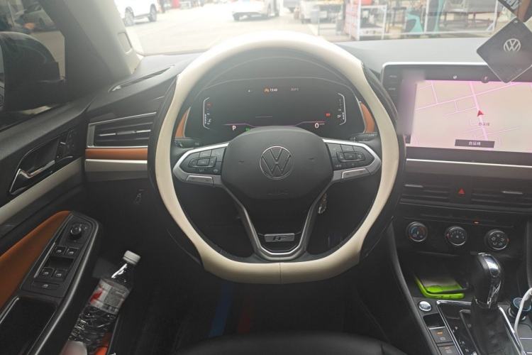Used Volkswagen Bora 2023 200TSI DSG YueXing PRO Edition Steering Wheel