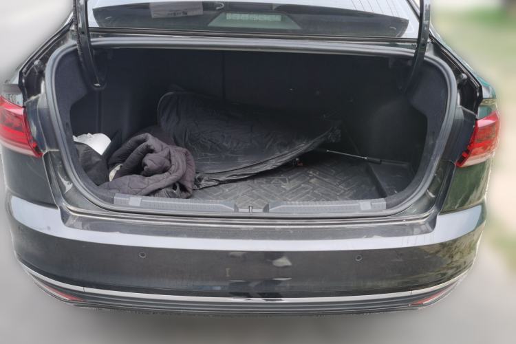 Used Volkswagen Bora 2023 300TSI DSG Prestige Edition Trunk