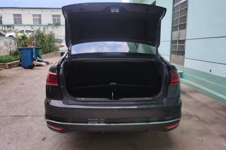 Used Volkswagen Bora 2023 200TSI DSG Enjoyment Edition Trunk