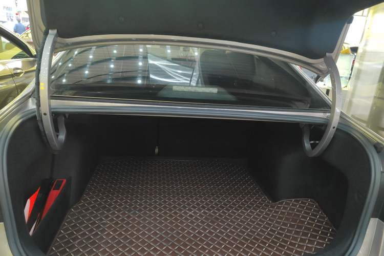 Used Volkswagen Bora 2023 200TSI DSG Comfort Edition Trunk