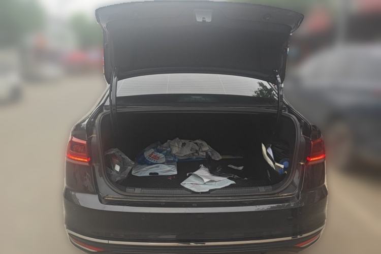 Used Volkswagen Bora 2023 200TSI DSG YueXing PRO Edition Trunk