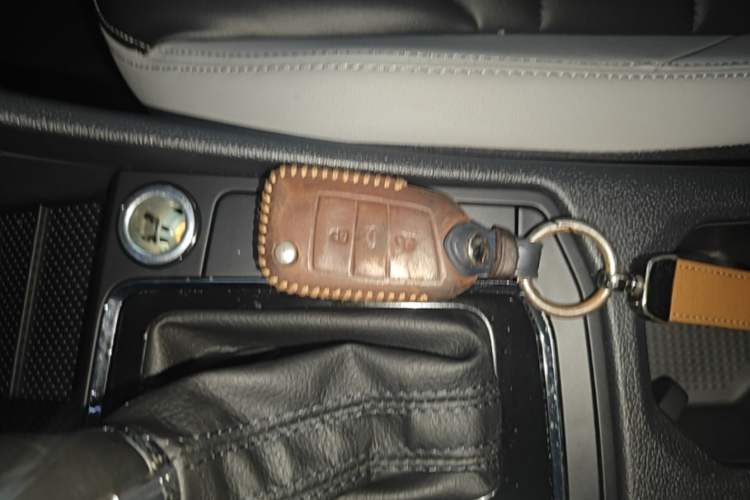 Used Volkswagen Bora 2023 300TSI DSG Prestige Edition Vehicle Key